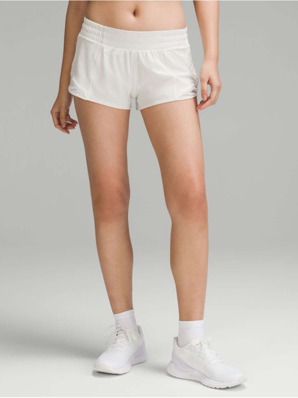 Lululemon Hotty Hot 2.5” Shorts White Bone High Rise Lined Size 14